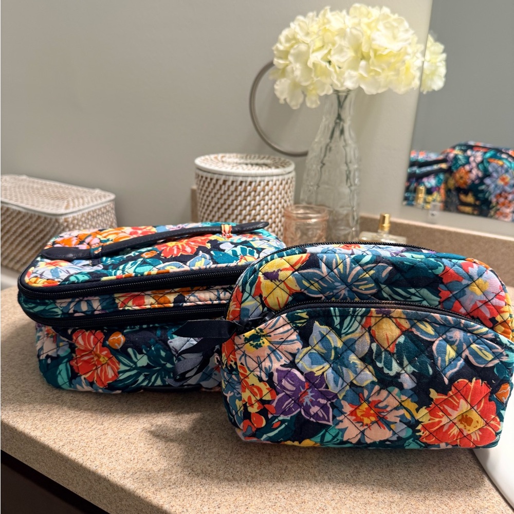 Matching Vera Bradley Teal Floral Quilted Cosmetic Bag Set